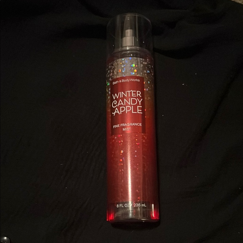 Bath & Body Works Red Winter Candy Apple Mist
